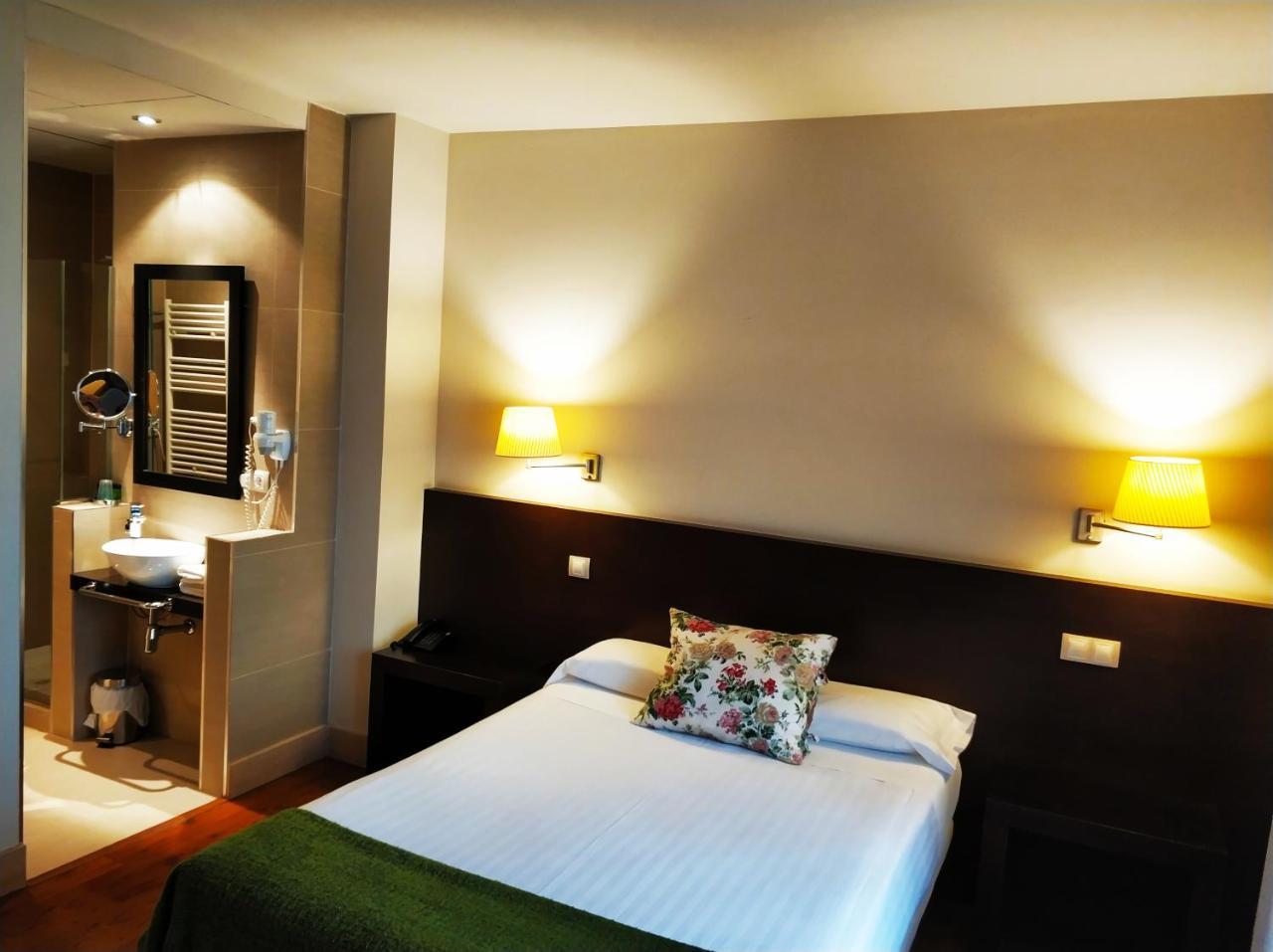 Hotel Puerta Del Arco Tudela de Duero Zewnętrze zdjęcie